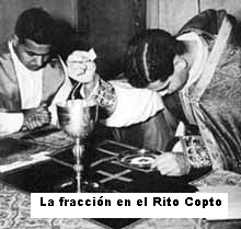 La fraccin en el Rito Copto