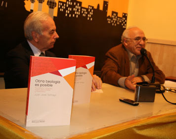 Descripcin: http://www.el3.org/noticies/gran/conferenciatamayoalabordetanovembrede2011-01.jpg